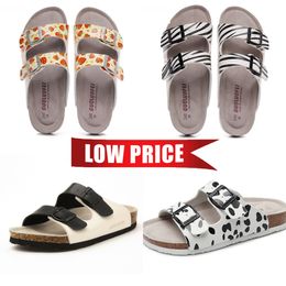 Men's and Women's Summer Buckle Adjustable Flat Heel Sandals Pinkm Designer High Quality Fashion Slippers Printed Waterproof Beach Fashion Sports Slippers GAI