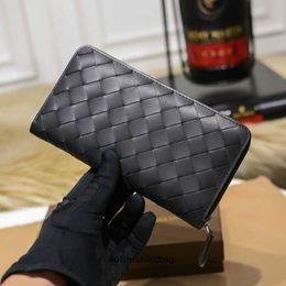 Designer Botegs V Luxury Handbag Business Woven Cowhide Wallet Men's Long Genuine Leather Large Capacity Zipper Handle Horizontal Handbag