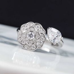 Luxury Brand Pure 925 Sterling Silver Jewelry Rose Camellia Diamond Clover Flower Wedding Rings Top Quality Fine Design Party233K
