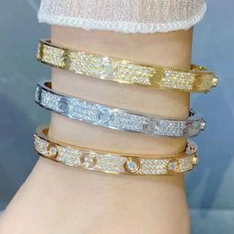 Designer Gold bracelet for women Luxury Jewelrys Carer Original Trendy LOVE Diamond V-gold 18k silver bracelet Open Style Wedding Jewellery for gift with box HL1A