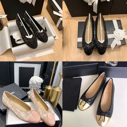 Designer bowknot dress shoes women Ballet flats shoes Paris Luxury Shoes loafers genuine leather fashion woman lady boat loafer trample lazy flats Channel shoes