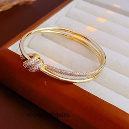 Tifaniym classic Real Gold Electroplated Zircon Knot Double Layer Bracelet for Womens Fashion Personality Elegant and High Grade Handicraft T3KS