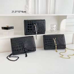 Shoulder Bag Fashion Designer Bag Crossbody Bag YL patent leather Sachets Women's Mini purse Mobile phone bag Metal fringe embellishments show luxury Clutch bag