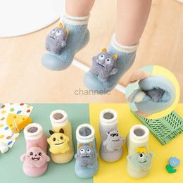 First Walkers Baby autumn and winter padded shoes for small child children socks soft shoes with sole comfortable breathable dolls of cardboard 240315