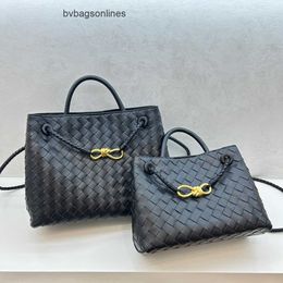 Botteg Venet High end bags for Jodie Bag Pouch Andiamo Trend 2024 New Woven Womens Fashion Metal Rope Tote Design Shoulder Handheld Original 1:1 with real logo and box