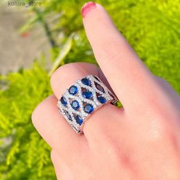 Cluster Rings CWWZircons Luxury Full Cubic Zirconia Paved Royal Blue Big Wide Round Chunky Wedding Party Rings for Women Trendy Accessory R208 L240315