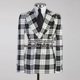 Men's Suits Classic White Black Plaid Men Tailore Made Double Breasted Blazer Formal Business Office 2 Pieces Groom Tuxedos Bespoke