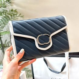 Fashion Designer bag High quality versatile and good-looking size 20cmX13cmX6cm Hand-held crossbody bag