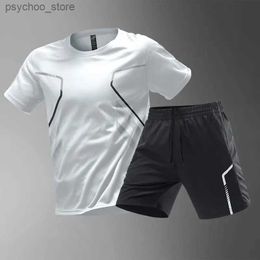 Men's Tracksuits Summer Ice Silk Sports Mens Set New Fast Drying and Breathable Gym Clothing Running Basketball Training Short sleeved Top and Shorts Q240314