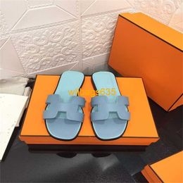 Oran Sandalen Sommer-Lederhausschuhe 2024 Internet Celebrity Echtleder-Hausschuhe mit flachem Boden für Frauen in der Sommermode Koreanische Vers haben das Logo HBMVTY