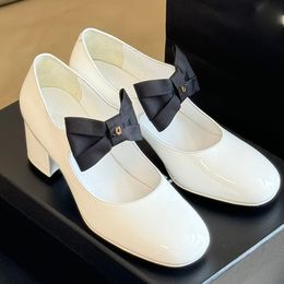 Womens Dress Shoes Square Toe Chunky Bow Patent Leather Shoes Boat Shoes Vintage Princess Style Party Shoes