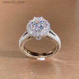 Wedding Rings Luxury silver metal inlaid boutique white zircon ring suitable for womens daily wear Q240315