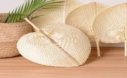 Pushan Arts Hand Made Fan Peach Shaped Bamboo Fan Summer Cool Air Fan DIY Characteristic6160389