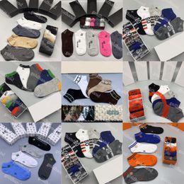 Luxury Mens Cotton Sock Designers Letter Printed Socks Breathable Short Sock Five Pairs One Box