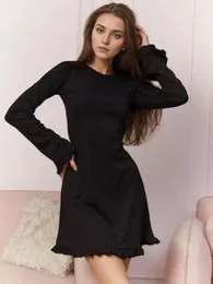 Casual Dresses Elegant Solid Black Dress Women's Spring Summer O-Neck Long Sleeve Ruffles Edge Knee-Length A-Line Knitted