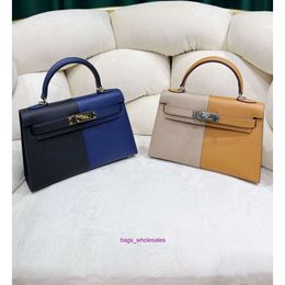 Luxury Handbags Are Sold Cheaply 2024 New Leather Colour Bag Mini Palm Pattern Ep Hand