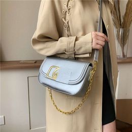Women's Handbag High Aesthetic Value, Korean Style Lightweight High-end Chain Versatile Fashion Underarm Bag Single Shoulder Crossbody Niche Commuting Bag