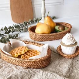 Baskets New Handwoven Round Rattan Wicker Basket Fruit Tea Snack Bread Picnic Tray Snacks Storage Box Kitchen Supplies Basket Fruit Tray