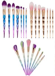 7pcsset Professional Makeup Brushes 3 Colors Beauty Cosmetic Eyeshadow Lip Powder Face Tools Kabuki Brush Set1426036