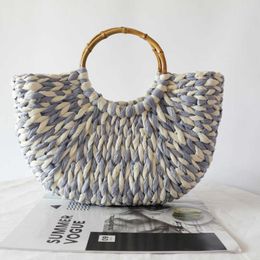 2023 Summer New Bamboo Handle Blue White Grass Woven Bag Woven Bag Round Beach Bag Handheld Women's Bag 240315