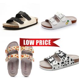 Men's and Women's Summer Buckle Adjustable Flat Heel Sandals White3 Designer High Quality Fashion Slippers Printed Waterproof Beach Fashion Sports Slippers GAI