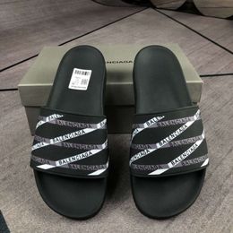 Balencaga B Paris slippers mens summer wear trend outdoor antiskid waterproof slippers lovers beach shoes luxury designer