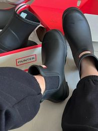 Mode verdicken niedrige PVC-Wasserschuhe Regenstiefel Galoschen für Frau lässig Plüsch Mittelrohr Regenstiefel Wasserdicht rutschfest Hunter Größe 38-44