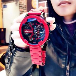 New silicone alloy large dial watch mens waterproof calendar dazzling quartz European and American fashion trend