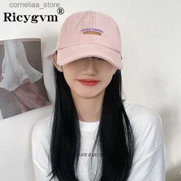 Ball Caps RICYGVM Letter Embroidery Baseball Hat For Women Snapback Peaked Cap Soild Color Duck Tongue Cap Korean Girl Long Brim Sun VisorY240315