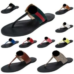 Designer Slides Women's Thong Sandal Flip Flop Fashion Slipper Letters Pattern Stripes Rubber Bottom Buckle Green Red Summer Beach Casual Shoes