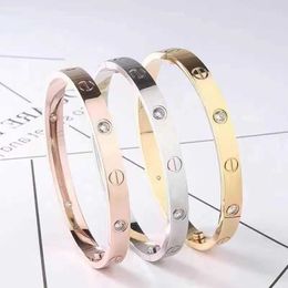 Designer Gold bracelet for women Luxury Jewelrys Carer Original Trendy LOVE Diamond V-gold 18k silver bracelet Open Style Wedding Jewelry for gift with box GL7K