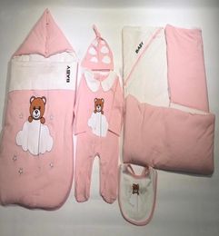 5Pieces Newborn Clothes Baby girls Romper Cute Infant Boys Cartoon Long Sleeve JumpsuitHatbibblanketsleep bag Suits Toddler Ou5590112