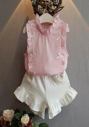 Kids Designer Clothes Girls Ruffled Tops Shorts 2pcs Sets Sleeveless Bow Girl Suits Solid Children Outfits Summer Kids Clothing DH7941349