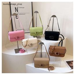 Cheap Wholesale Limited Clearance 50% Discount Handbag Dign High Light Luxury Tofu Bag New Trendy and Versatile Shoulder Bags