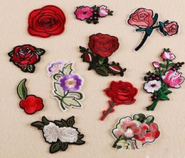 Rose Flower Patch DIY All Kind Of Iron On Patches For Clothes trousers Hat Hand Bag Stickers Embroidered Cute Romantic Patches App7595687