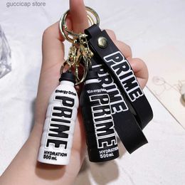 Keychains Lanyards 1Pc Prime Drink Keychain Colourful Drink Bottle Doll Keychain Car Key Bag Pendant for Women Men Party Favours Keyring Gifts Y240316