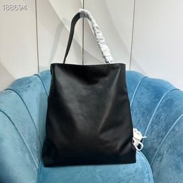 New men's and women's Tote bags High-end custom quality shoulder bags with cowhide tote nylon lining capacity is very large 5BC117