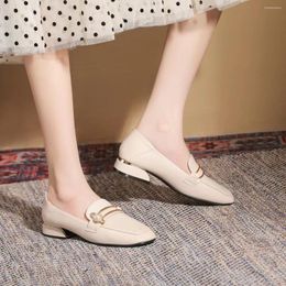 Casual Shoes Women's Autumn Single 2024 Spring Square Medium Thick Heel British Style Soft Leather Flat