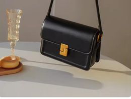 Top Quality Designer Bags Women Famous Brands Shoulder Bag Designer Luxury Handbags Purses Chain Fashion Cross Body m7814