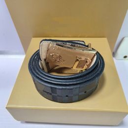 Designer Belt luxury men belt designer business style belt Metallic feeling Fashion Leisure temperament versatile material leather274D