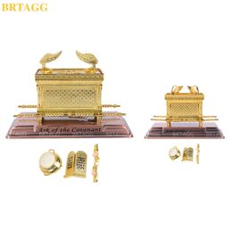 BRTAGG Metal The Ark of the Covenant Replica Statue Gold Plated With Contents Aarons Rod Manna Ten Commandments Stone 240307