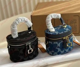 Designer TRAIL 12 messenger bag women coa Cylindrical chain bags c-shaped handbag Shoulder crossbody Clutch wallet ladies top quality Classic canvas dhgate Sacoche