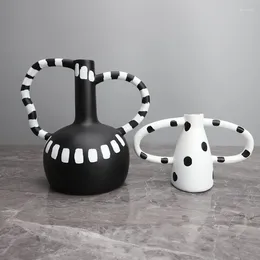 Vases 1PCS Reative Resin Vase Black And White Spots Wave Point Flower Arrangement Abstract Handicraft For Home Decoration