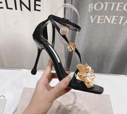 New Metal Flower Sandals Style Square Head Open Toe One Line Buckle Lace up Versatile Women's Single Shoes EU35-41 with Box