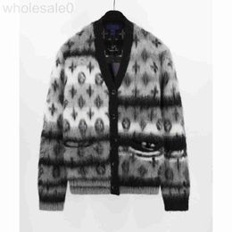 Kadın Sweaters Tasarımcısı Menghe bire bir sonbahar ve kış yeni gri tiftik v yaka uzun kollu unisex örme ceket D7W0