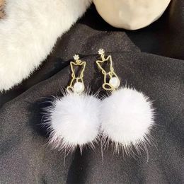 Pearl Snowflake Hair Ball Earrings Style Highquality Autumn and Winter Christmas Gift Ear Jewellery Wholesale 240311
