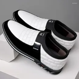 Casual Shoes Men Sneakers Style Solid Simple Leather White Wear Resistant Fashion Oversized