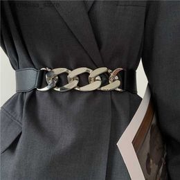 Belts Stylish Womens Metal Chain Decor Belt - Perfect for Casual Wear Everyday Purposes!Y240316