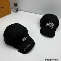 Designer New Paris Hat Men's Correct Edition B Family Trendy Brand Baseball Hat Show Face Small Summer Large Sun Protection Hat Children TMW4 NKM8