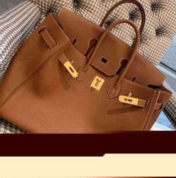 Designer Bags Handbags Litchi Pattern Togo Calf Leather Buckle Womens Versatile Bride Handbag Large Bag Have 8811ess